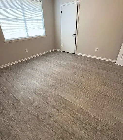 3136 Monterrey Sq — Photo 15