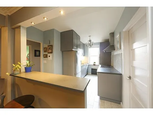 Sold by Dorsa Group | media 29