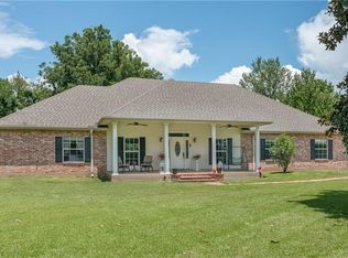 127 Bayou Robert Rd, Alexandria, LA 71302