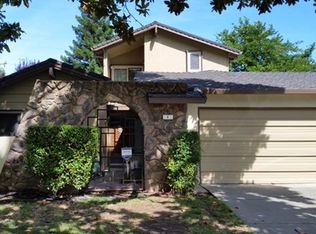 1 Miranda Ct, Sacramento, CA 95822