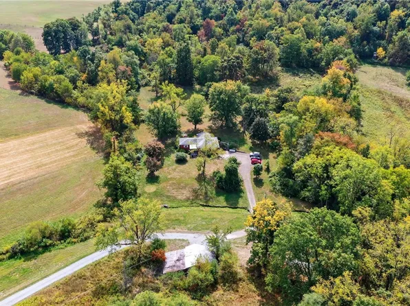 200 Heimann Rd, Latrobe, PA 15650