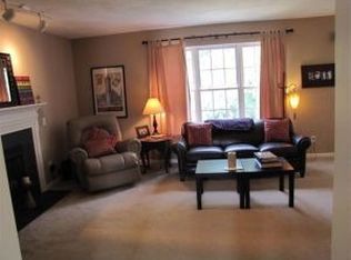 6230 Broughton Dr, Roanoke, VA 24018