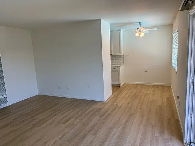 Building Photo - 2020 California St #18