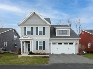 46 Twin Oaks Trl, Beacon Falls, CT 06403