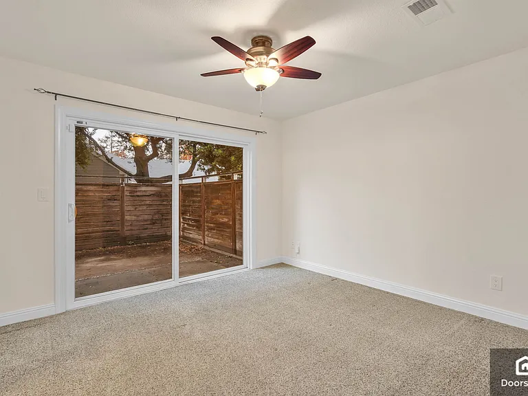 1714 Somerset Pl — Photo 23