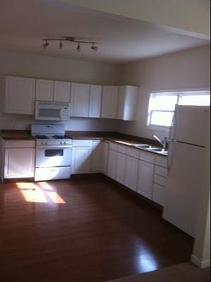 2nd image of 813 N Jackson St