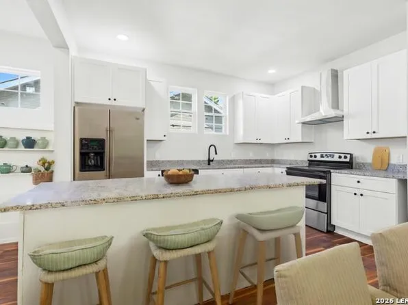 823 W French Pl, San Antonio, TX 78212