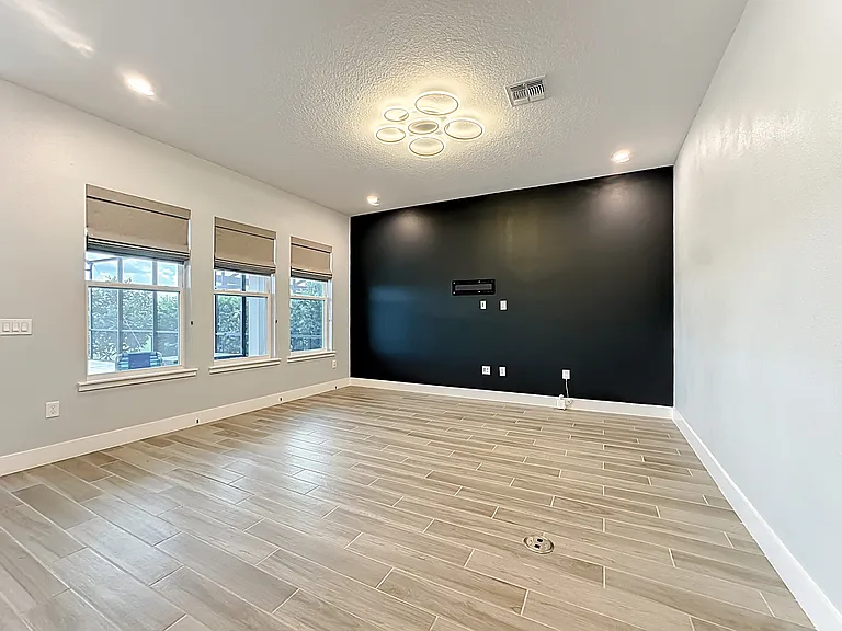 7463 Alpine Butterfly Ln — Photo 22