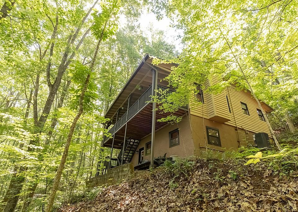 1st image of 229 High Ridge Rd