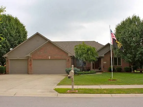 10415 N Vista View Pkwy photo 1