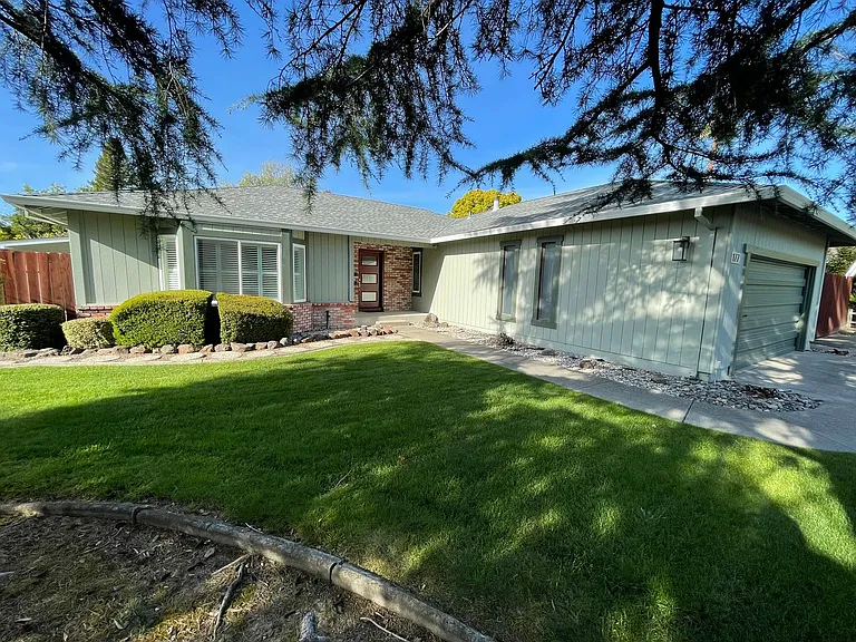 177 Merner Dr — Photo 51
