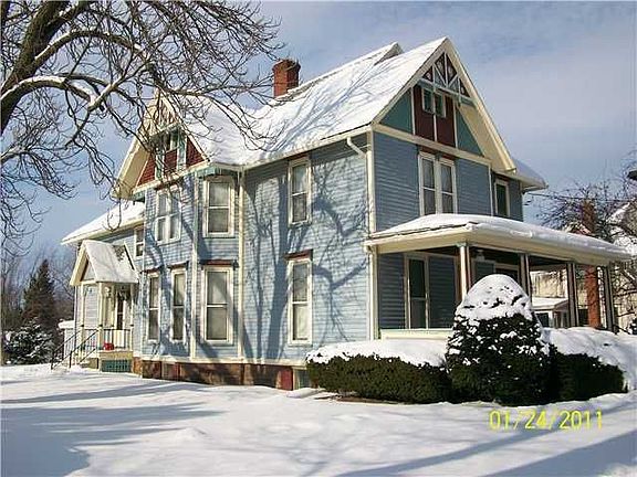 2nd image of 115 S Main St