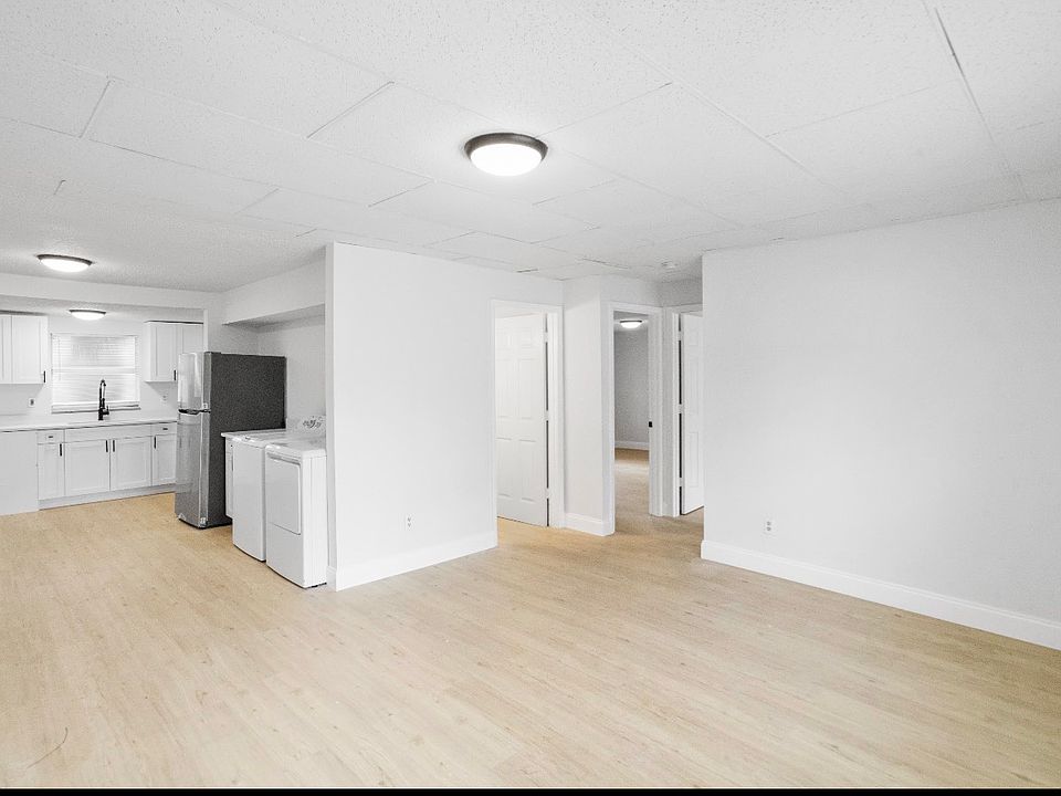 1st image of 12703 N 15th St APT G