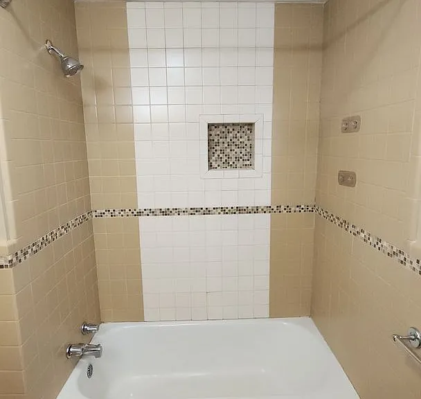 1416 N Detroit Ave — Photo 14