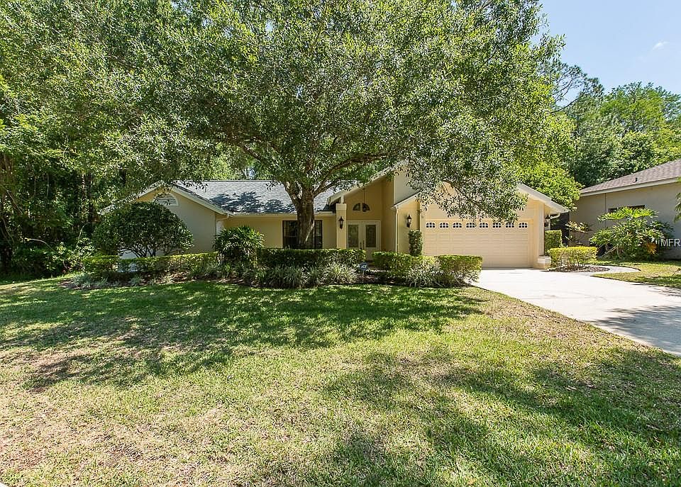 1st image of 941 Centerwood Dr