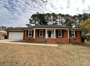 305 Chaucer Ct, Dunn, NC 28334