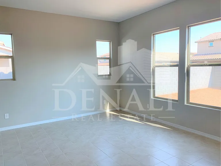 14351 W Georgia Dr — Photo 5