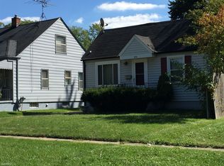 694 E Beverly Ave, Pontiac, MI
