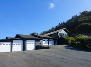 88732 Agate Ln, Bandon, OR 97411
