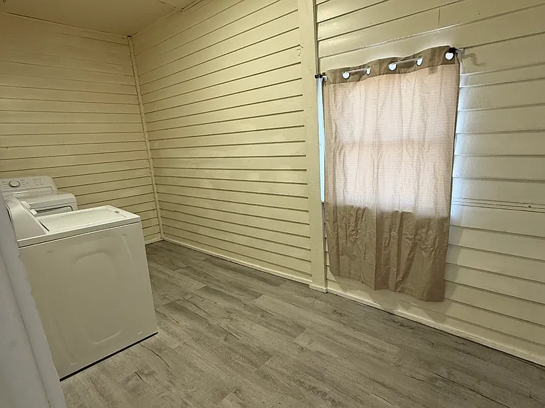 65 Drake St #1 — Photo 21
