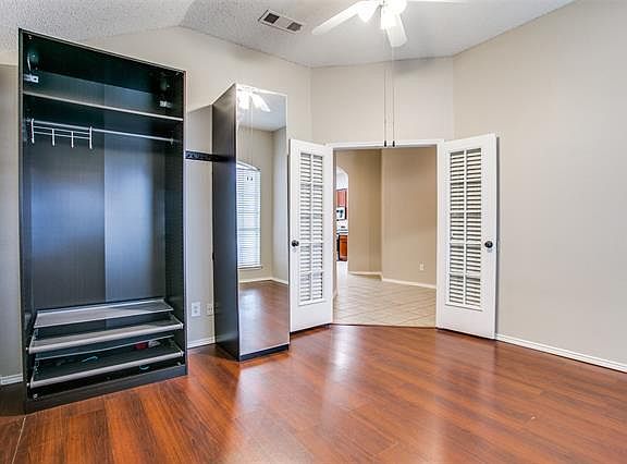 2nd image of 8368 Pipestone Dr