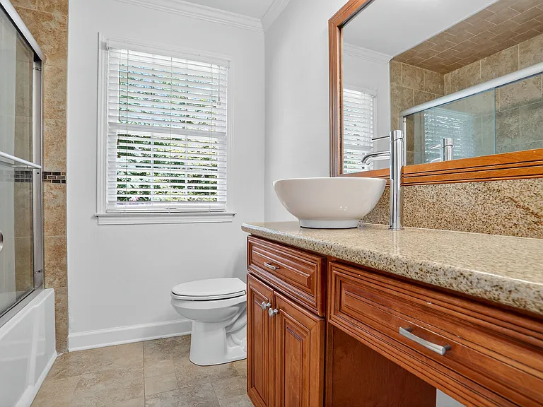 447 Cove Dr NE — Photo 13
