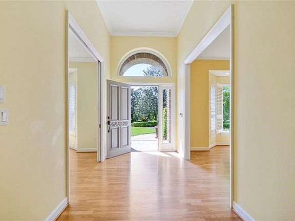 Inviting foyer and beautiful wood floors