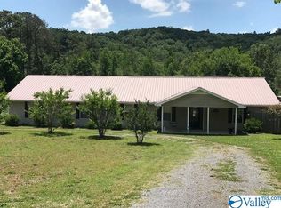 4329 Morrow St, Guntersville, AL 35976
