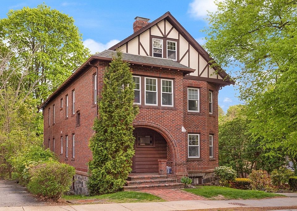 1st image of 47 Park Avenue Ext