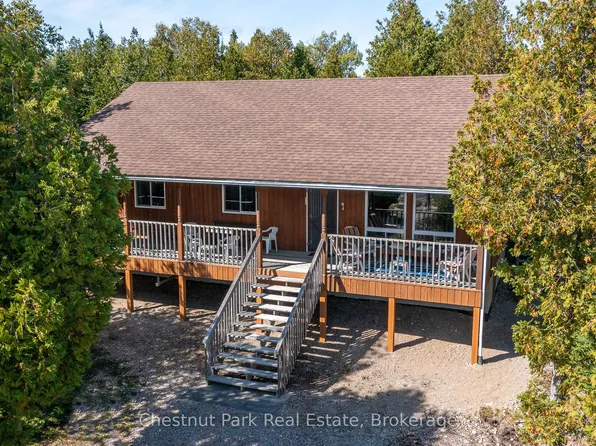 11 Eagle Rd, Northern Bruce Peninsula, ON N0H 2R0