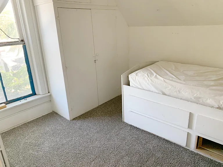 211 E 100 N #3 — Photo 7