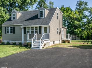 419 Perkiomen Ave, Phoenixville, PA 19460