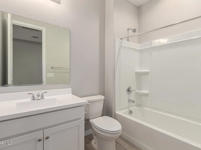 1275 E Jahns Dr — Photo 13