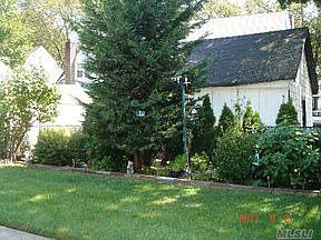 2nd image of 179 Verbena Ave