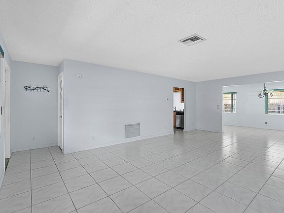 5th image of 1700 NW 90th Drive