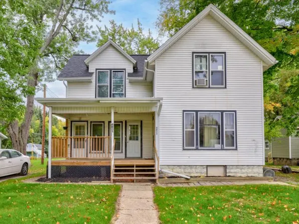 4833 Center St, Millington, MI 48746