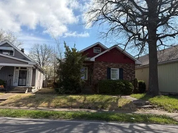 1917 Stringtown Rd, Evansville, IN 47711