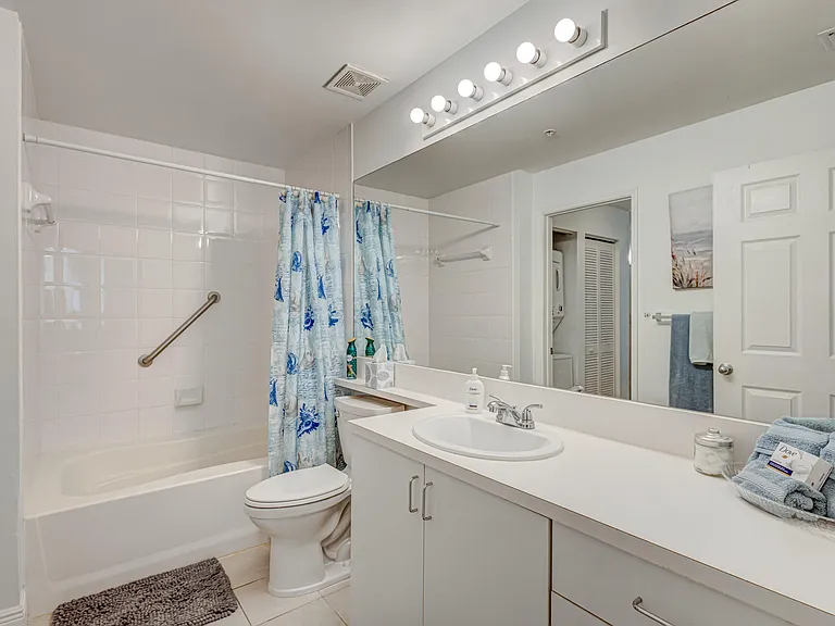 630 Sapodilla Ave #112 — Photo 27