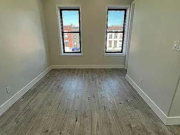 1376 Flatbush Avenue image 1 of 4
