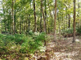 0 Red Gate Ln, Amherst, MA 01002