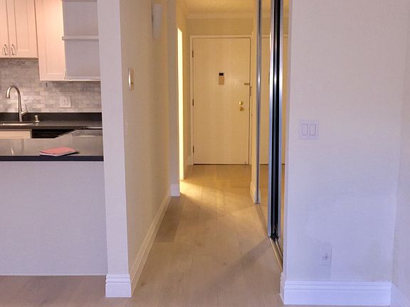 hallway/entryway