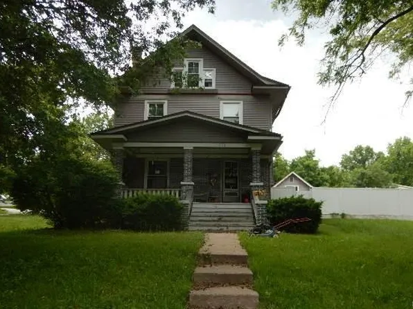 330 Cap Au Gris St, Troy, MO 63379