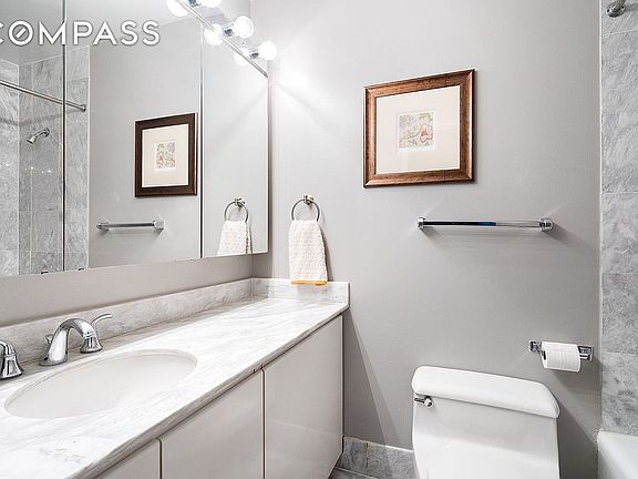 5th image of 295 Greenwich St APT 5G