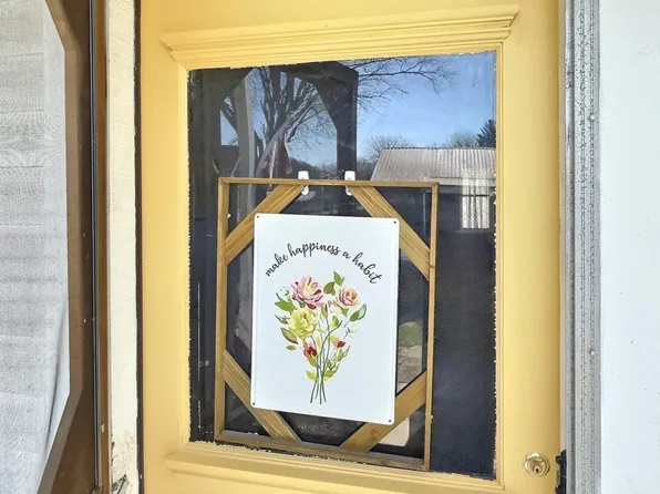 505 Union St, Ghent, KY 41045