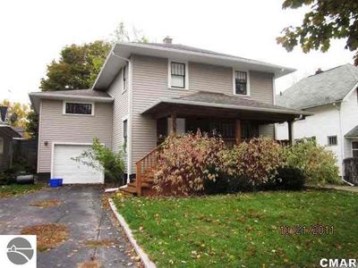 705 N Woodworth Ave, Alma, MI, 48801