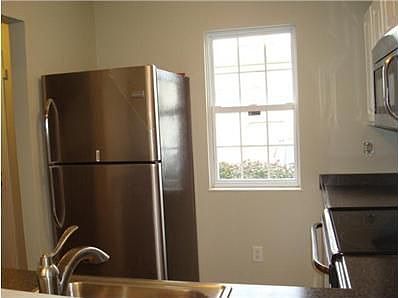 3rd image of 7260 Donovan Dr