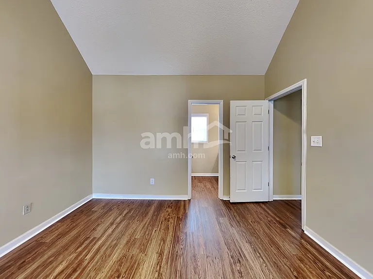 100 N Buttress Dr — Photo 14