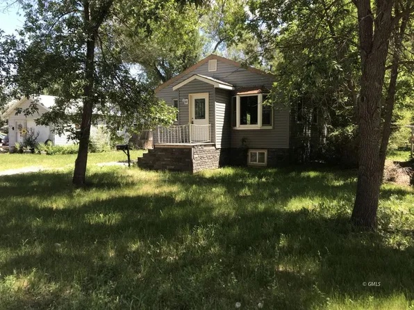 620 N Nowlan Ave, Glendive, MT 59330