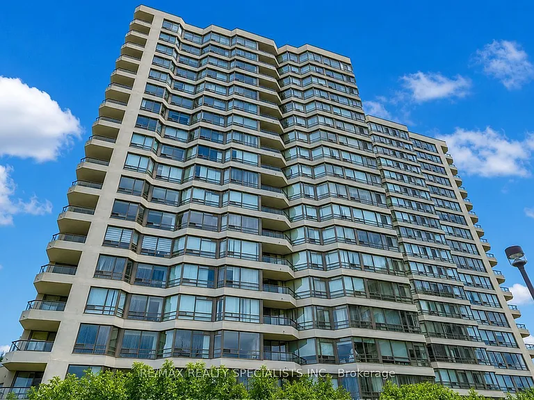 75 King St E #706 — Photo 12