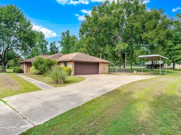 10016 Mustang Cir, Keithville, LA 71047